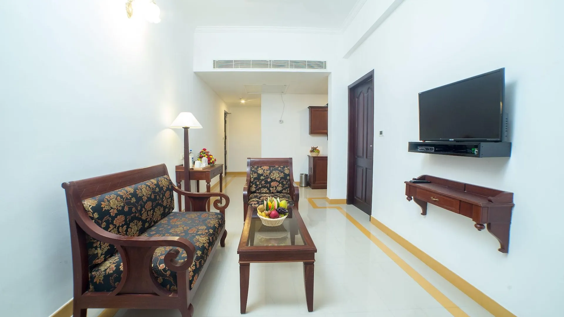 Rustic Leisures Llp Hotel Kochi India