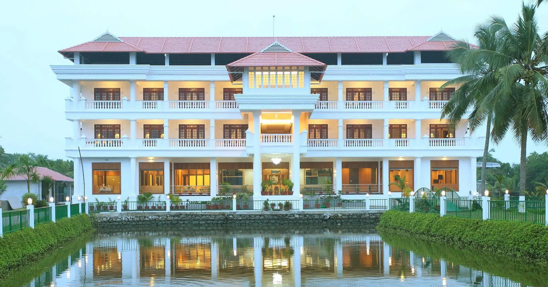 Rustic Leisures Llp Hotel Kochi